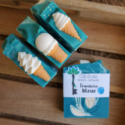 Savon framboise bleue